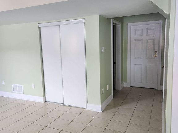 4th image of 103 Sun King Cres #Basement