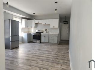 59 Everard St #2, Worcester, MA 01605