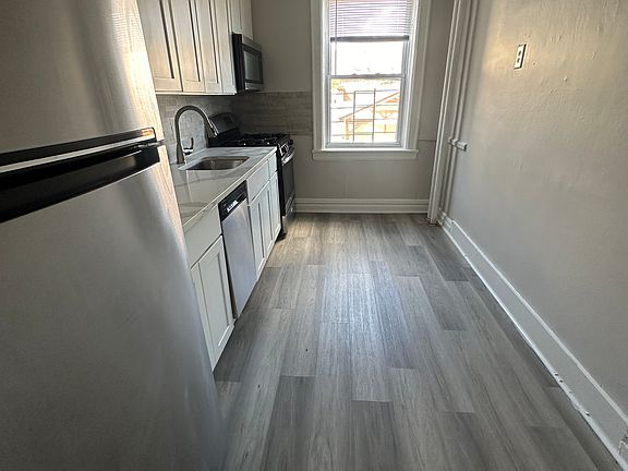 2nd image of 7328 Kennedy Blvd APT 4