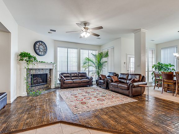 5th image of 11649 Keystone Dr