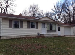 752 S 14th St, Sebring, OH 44672