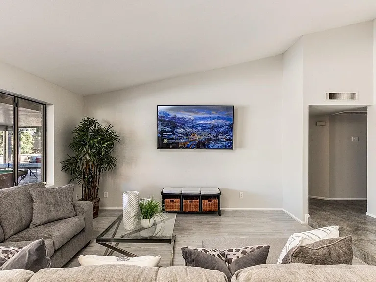 5216 E Monte Cristo Ave — Photo 25