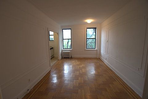 4th image of 4333 46th St APT D12