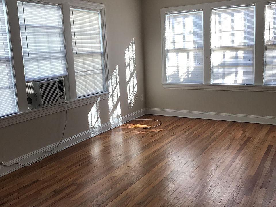 2nd image of 1843 San Marco Blvd