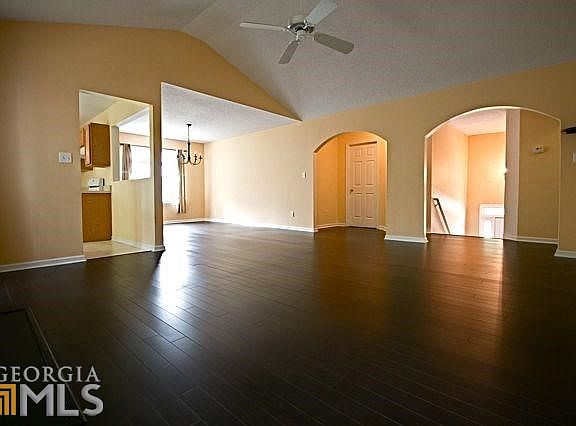 4th image of 1030 Augusta Woods Dr