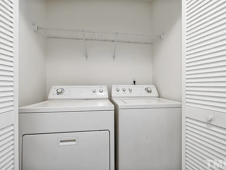 100 Lacombe Ct — Photo 15