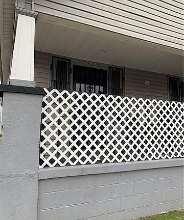 2nd image of 1551 Sere St