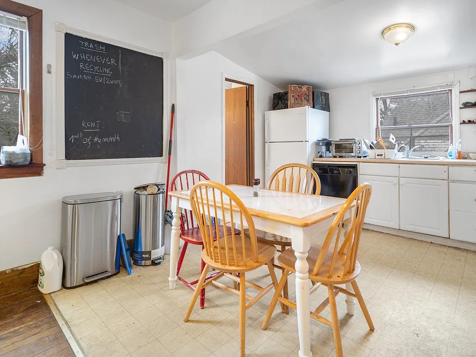 505 Dryden Rd