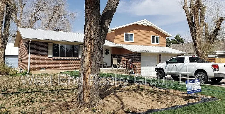 765 N Colorado Ave — Photo 1