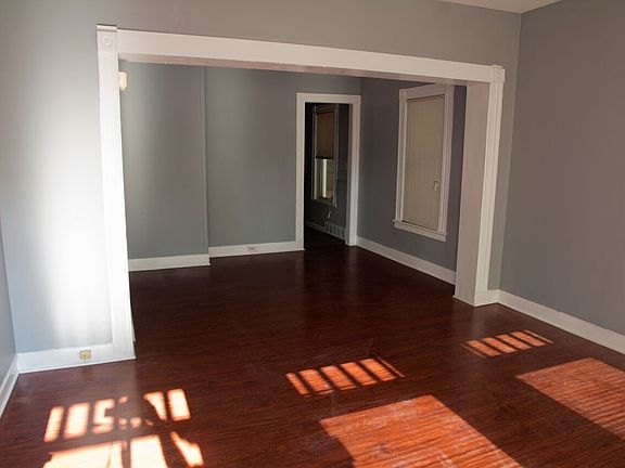 2nd image of 415 Greenwich Ave Floor 1