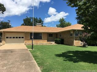 5715 E 7th St, Tulsa, OK 74112