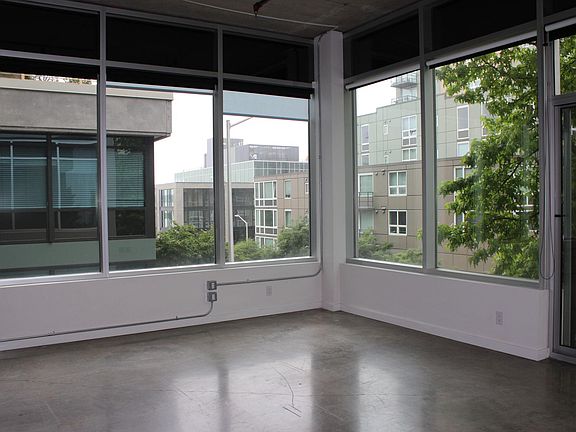 5th image of 2727 Western Ave Ste 109