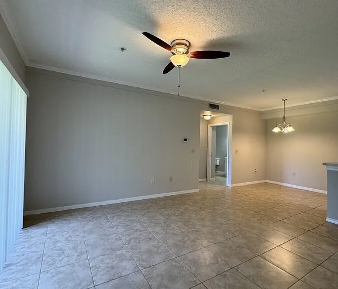 11530 Villa Grand #1121 — Photo 8
