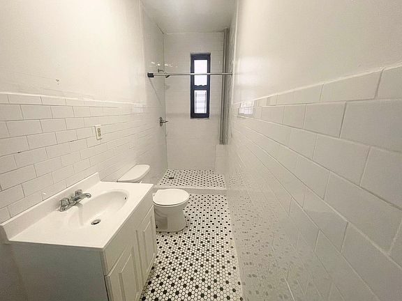 5th image of 434 61st St APT 1B