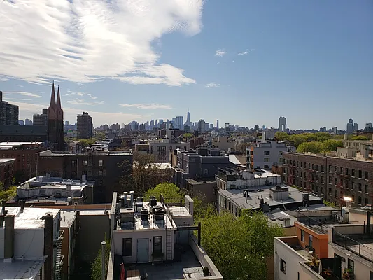 Rented by Lodger Corp | media 52