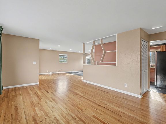 2nd image of 8624 W Florida Ave