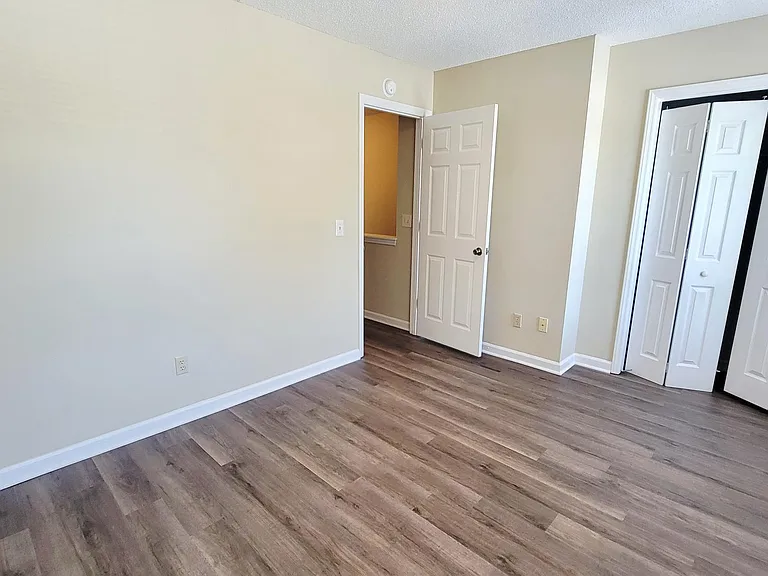 5116 Lamppost Cir — Photo 15