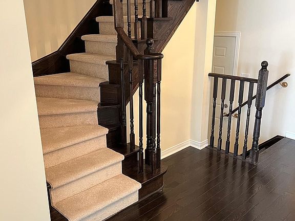 5th image of 23 Spruce Pine Cres
