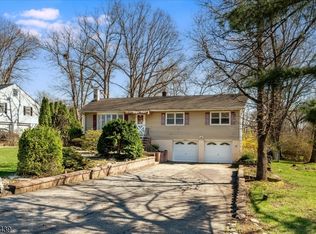 13 Hilldale Rd, Montville Twp., NJ 07058
