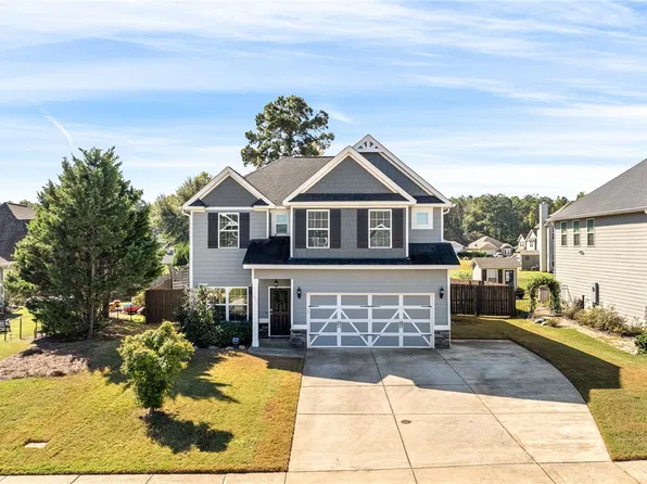 2507 Rocky Point Dr, Opelika, AL 36801