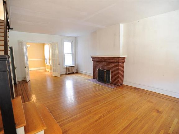 5th image of 37 N Jefferson St