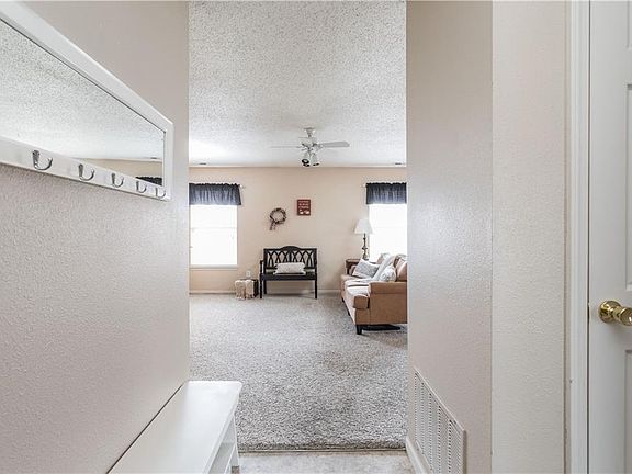 4th image of 10908 Riverwood Blvd