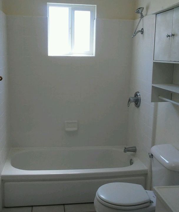 2nd image of 134 Seaside St