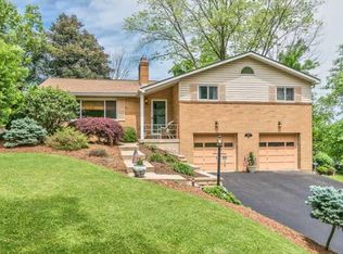 263 Dell Ln, Pittsburgh, PA 15237
