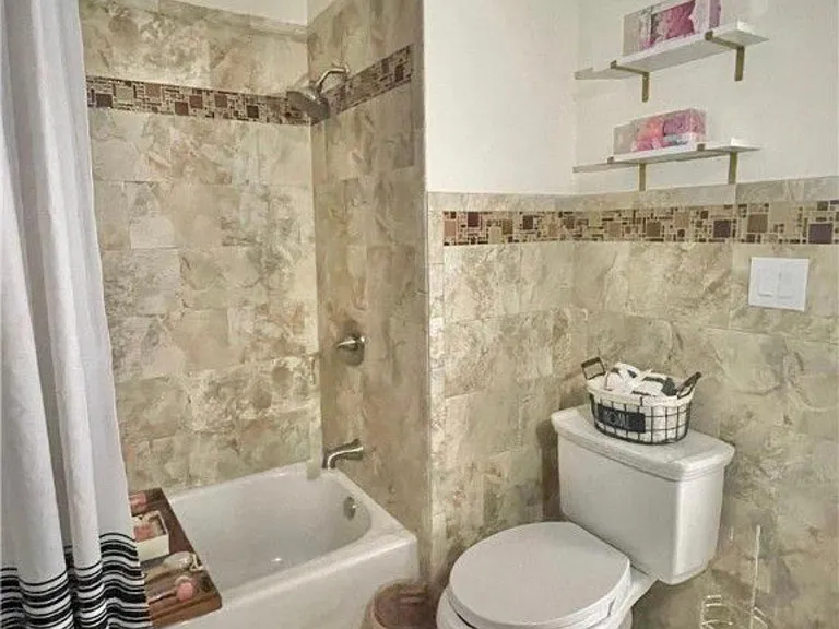 2183 Lewis Dr — Photo 12