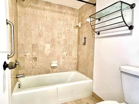 5th image of 1890 S Ocean Dr APT 1807