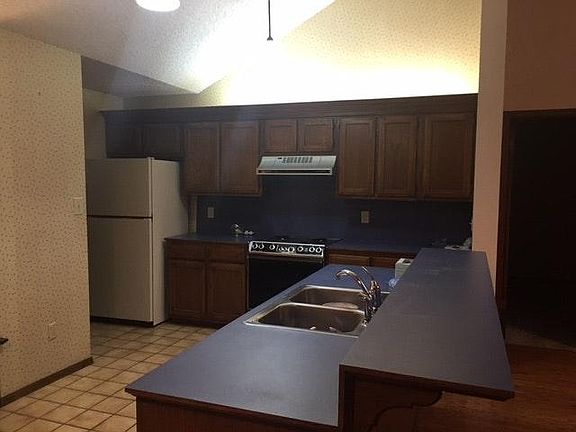A view of the kitchen