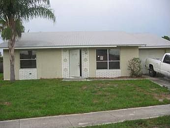 1st image of 6098 Bluegrass Cir