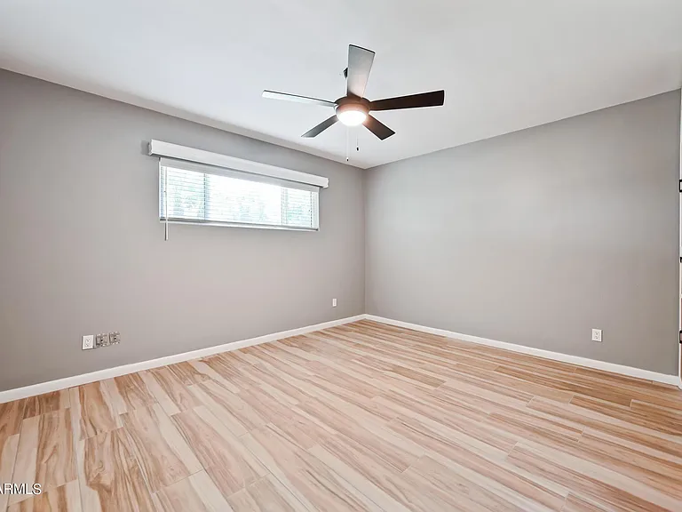 1226 W Rancho Dr — Photo 20