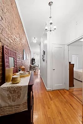 2nd image of 320 E 86th St APT 3A