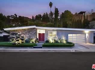 3060 Dona Susana Dr, Studio City, CA 91604