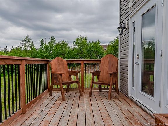 4th image of 360 Passekeag Rd