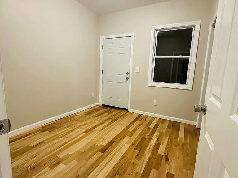 127 Harper Ave — Photo 5