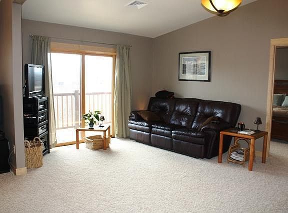 4th image of 14 Copeland Ave APT 315