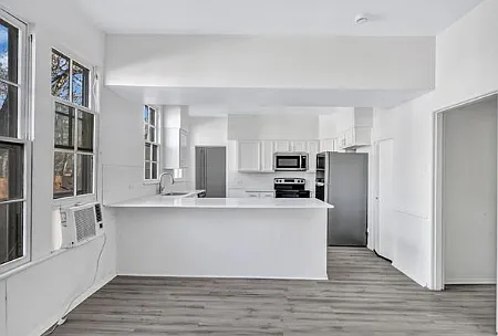 827 S Crockett St #1A — Photo 14