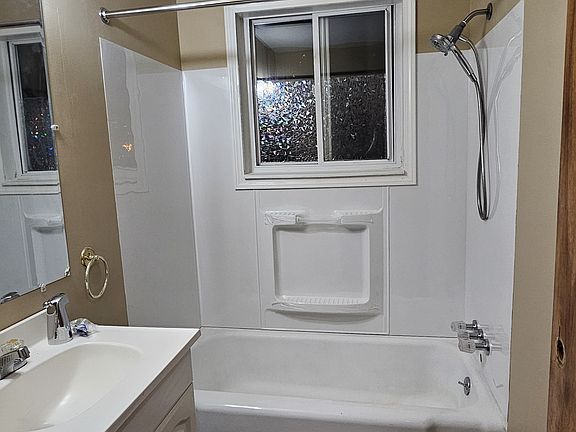4th image of 5696 George St APT 3