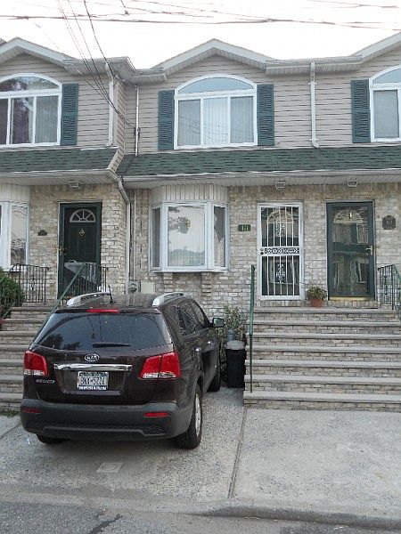 1st image of 111 Lyceum Ct