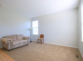 2673 Kingfisher Way, Wauconda, IL 60084