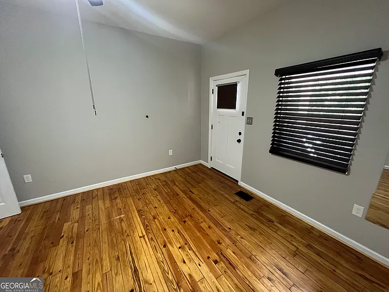 3 Beech St — Photo 8