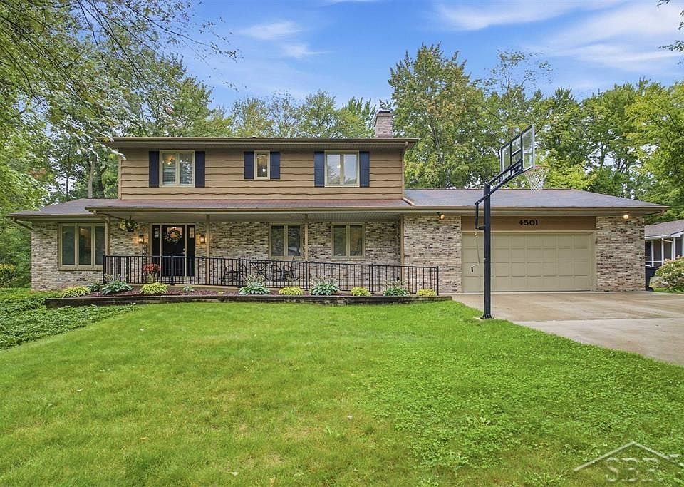 1st image of 4501 Forestview Dr