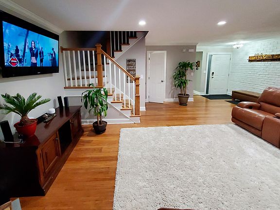 3rd image of 1639 Mulligan Dr