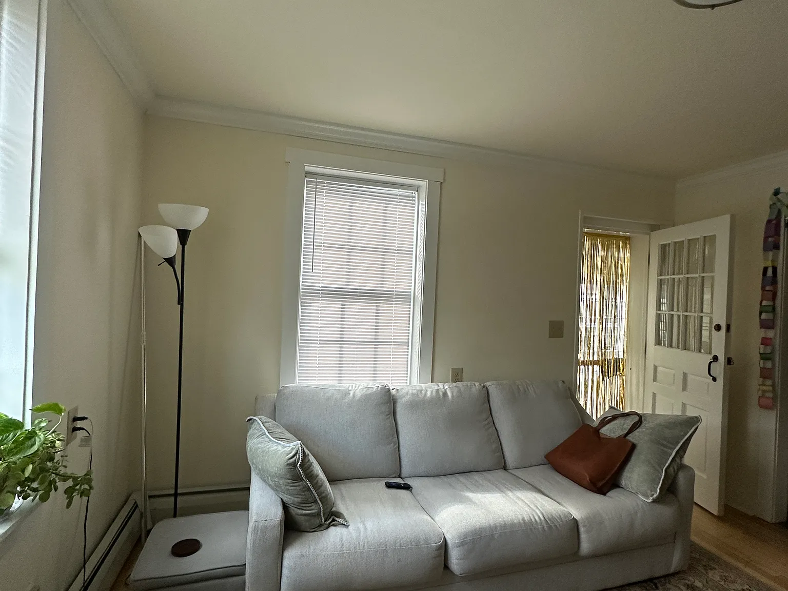 4 bed, $5,200 — Photo 4