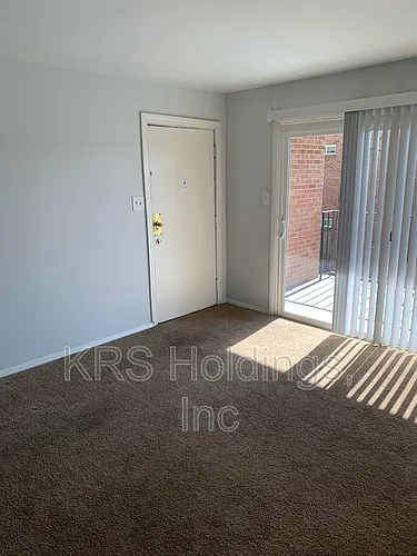 1700 The Carlisle Apartments #14 Photo 1