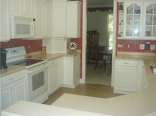 4th image of 427 Whipperwill Way