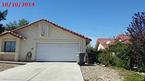 4th image of 25395 Germaine Ln