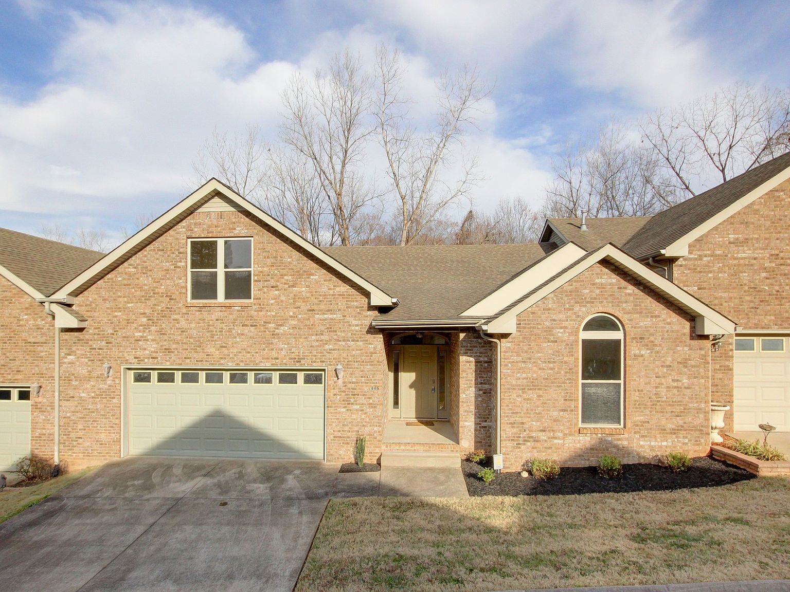 445 Country Club Ct, Clarksville, TN 37043 Zillow